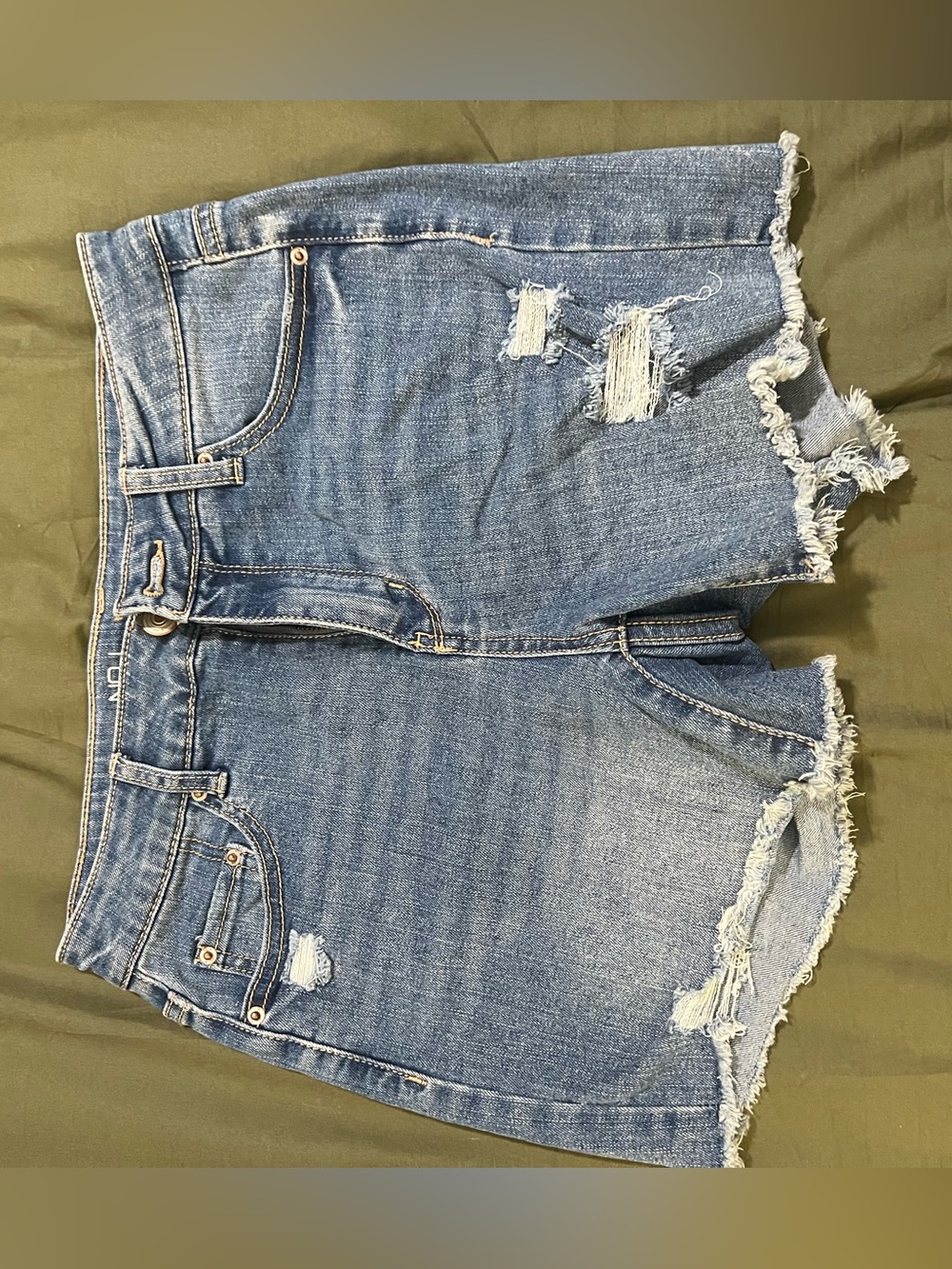 No Boundaries Light Blue Distressed Denim Cutoff Shorts